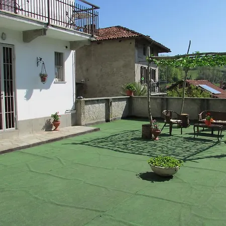 拉尔贝洛旅馆 招待所 Montaldo Torinese