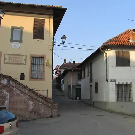 拉尔贝洛旅馆 招待所 Montaldo Torinese